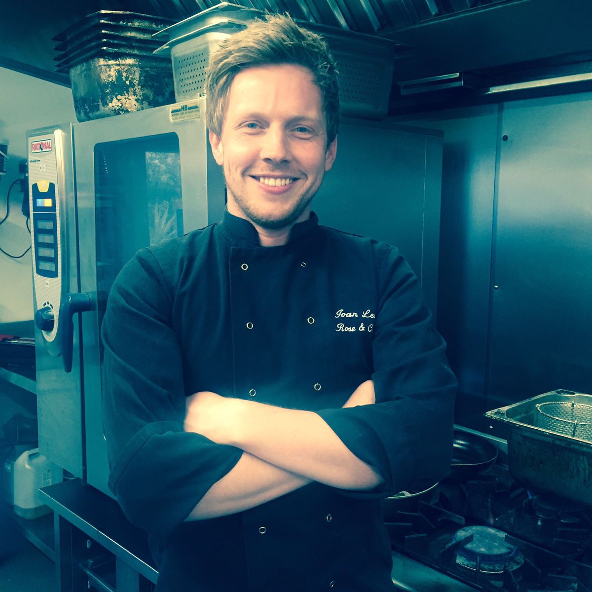 Happy birthday to our head chef Ioan! 🎂