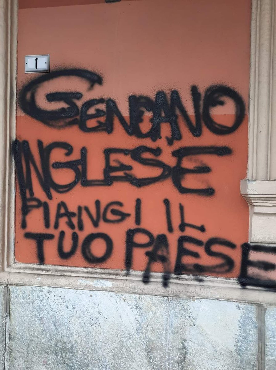 Blucerchiando's tweet photo. Qualcuno non ha resistito… https://t.co/sGMRa1oyg5