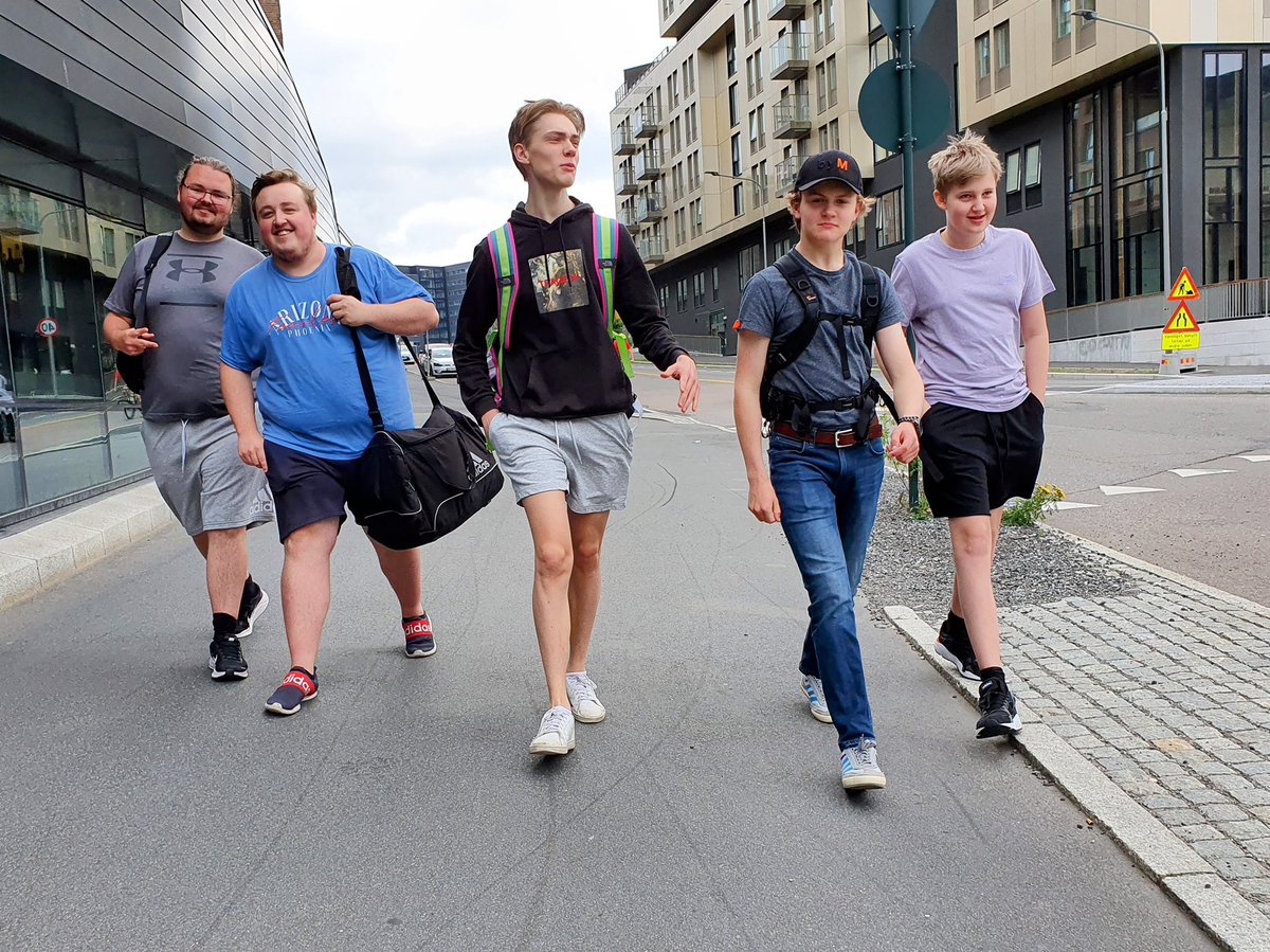 PlaywellEsport's tweet photo. They are on their way! 😎 https://t.co/bBOJbgd2hY