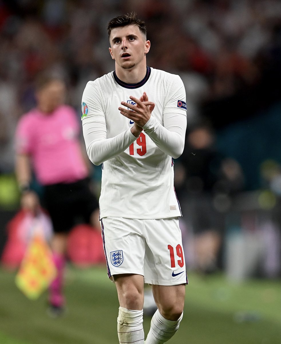 ChelseaFC's tweet image. They gave it their all. 👊

We're proud of you @masonmount_10, @reecejames_24 and @BenChilwell. 💙

#Euro2020