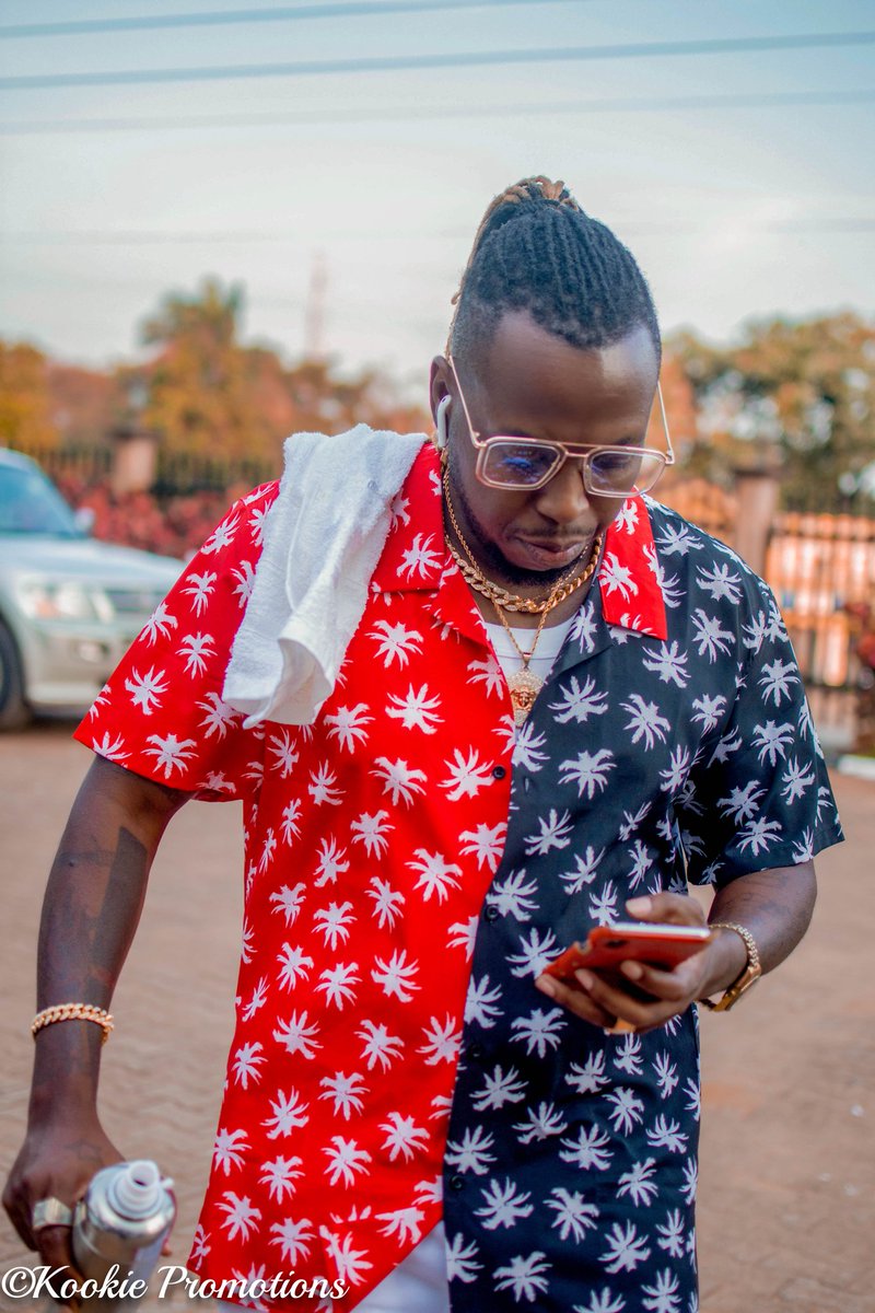 ShagiePromoter's tweet photo. It's happening yesterday at @bbstvug here when we're ready 4 da show it's was massive and lit 💥 @rabadabauganda king of Luga Ragga in all East Africa follow him with brand new music #Ffebanene #OmwanaWoomwami coming soon https://t.co/w09HDQnCUV
