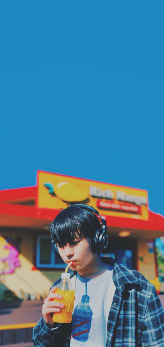 mliaainx's tweet photo. Sean Wallpapers/Lockscreen
: ̗̀➛ rt & like if using/saving
: ̗̀➛ Please don’t repost ♡︎
With filter from Polarr
EDISI KANGEN SEAN 🥺😔😣
#SEAN #SEANSONG
#SONGSIHYUN #SIHYUN #LOUD https://t.co/TqKM6uiYXg