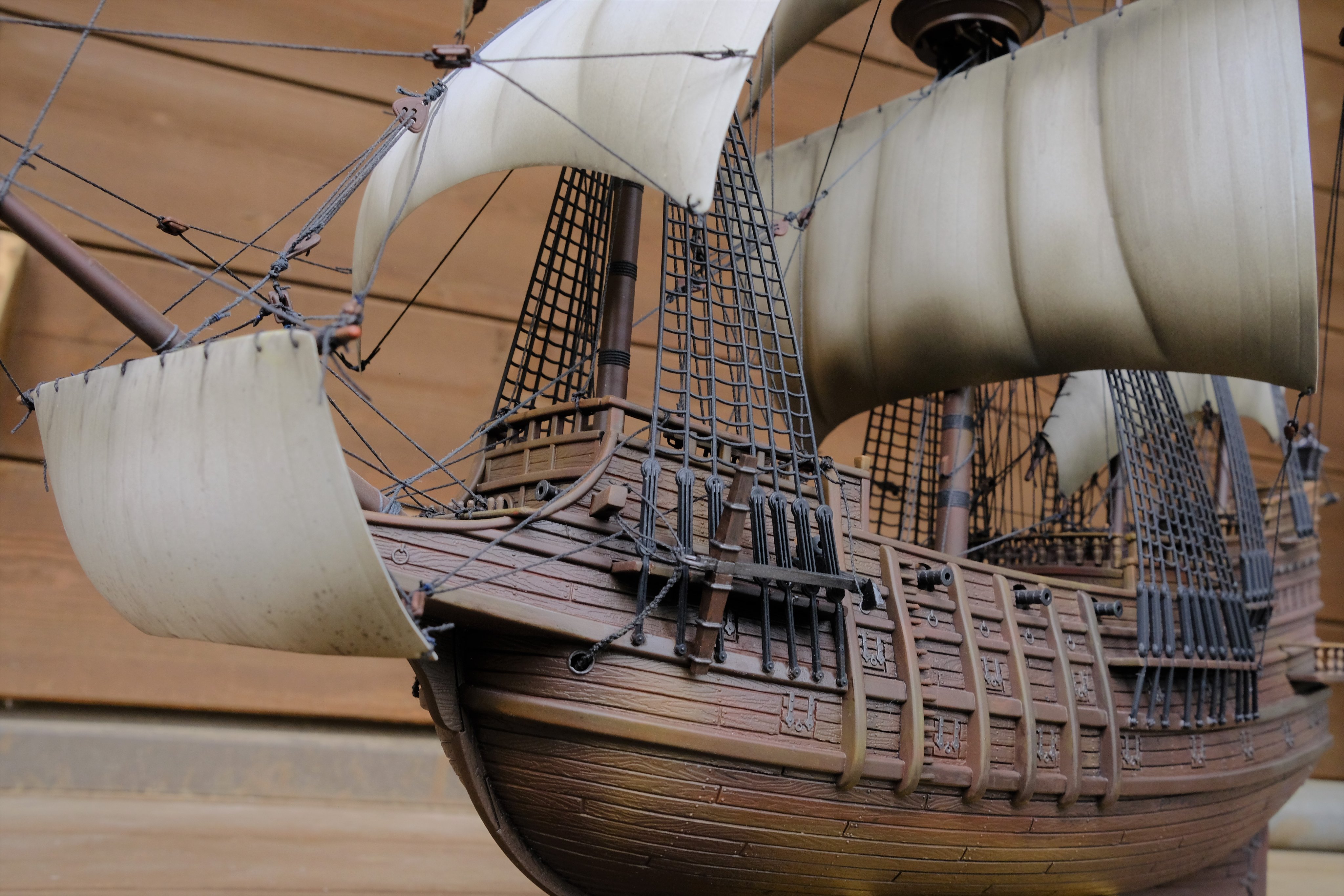 1/100　 アオシマ　海賊船 Amazon | 青島文化教材社 1/100 大型帆船 No.12 海賊船