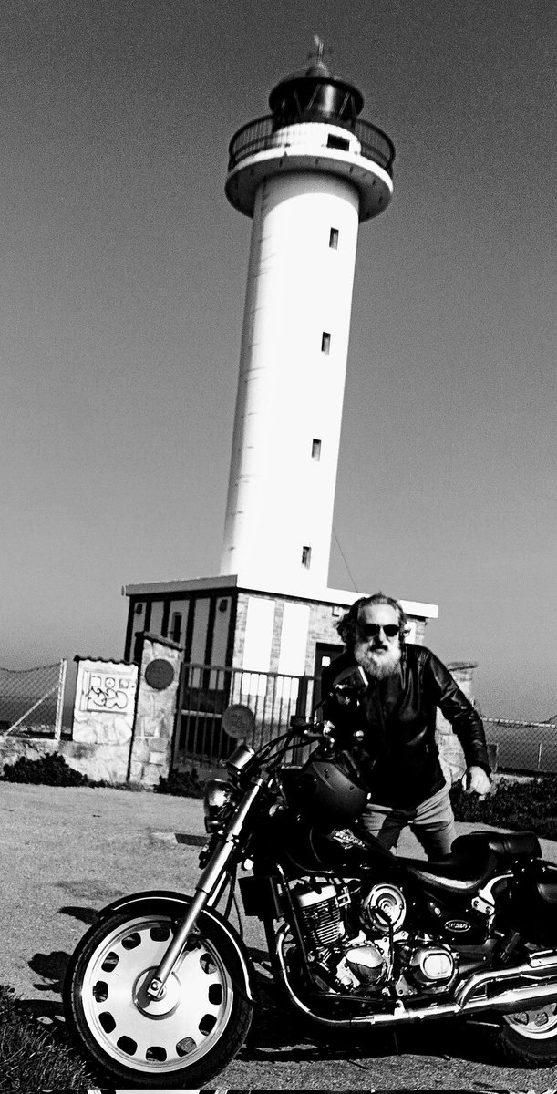 lovehermadly62's tweet image. #viajarenmoto
#viajardespacio
#carreterassecundarias
#farodeluces