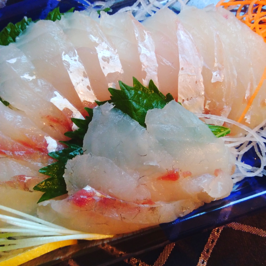 チャーハン始めました على تويتر 霧島ゴールドラベルと鯒 コチ のお刺身です お酒はすっきりとして飲みやすく お刺身はしっとり甘くて相性抜群です 霧島 芋焼酎 刺身 鯒 コチ チャーハン始めました على تويتر 霧島ゴールドラベルと鯒 コチ のお刺身です お酒はすっきりとして飲みやすく お刺身はしっとり甘くて相性抜群です 霧島 芋焼酎 刺身 鯒 コチ