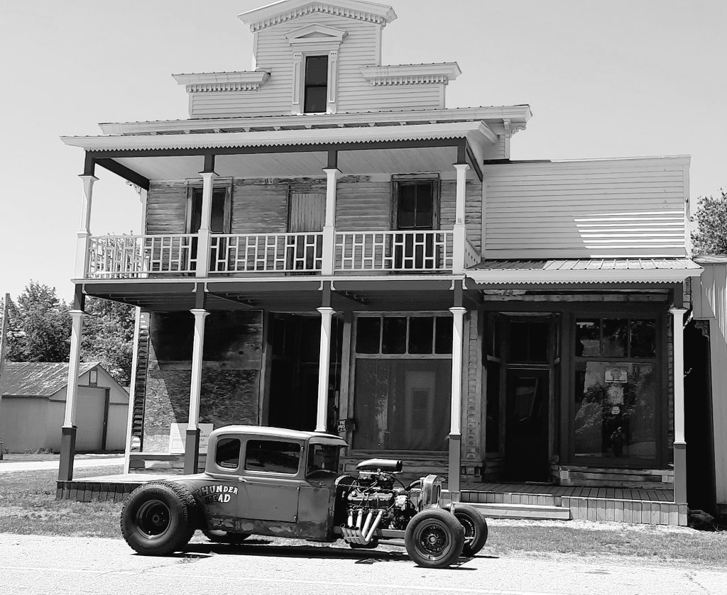 bobthebearder's tweet photo. #bobthebearder #thunderhead30 #hotrod #ratrod #bigblockchevy #driveyourshit #modela #modelamafia #ford https://t.co/Lffk0bLsUH