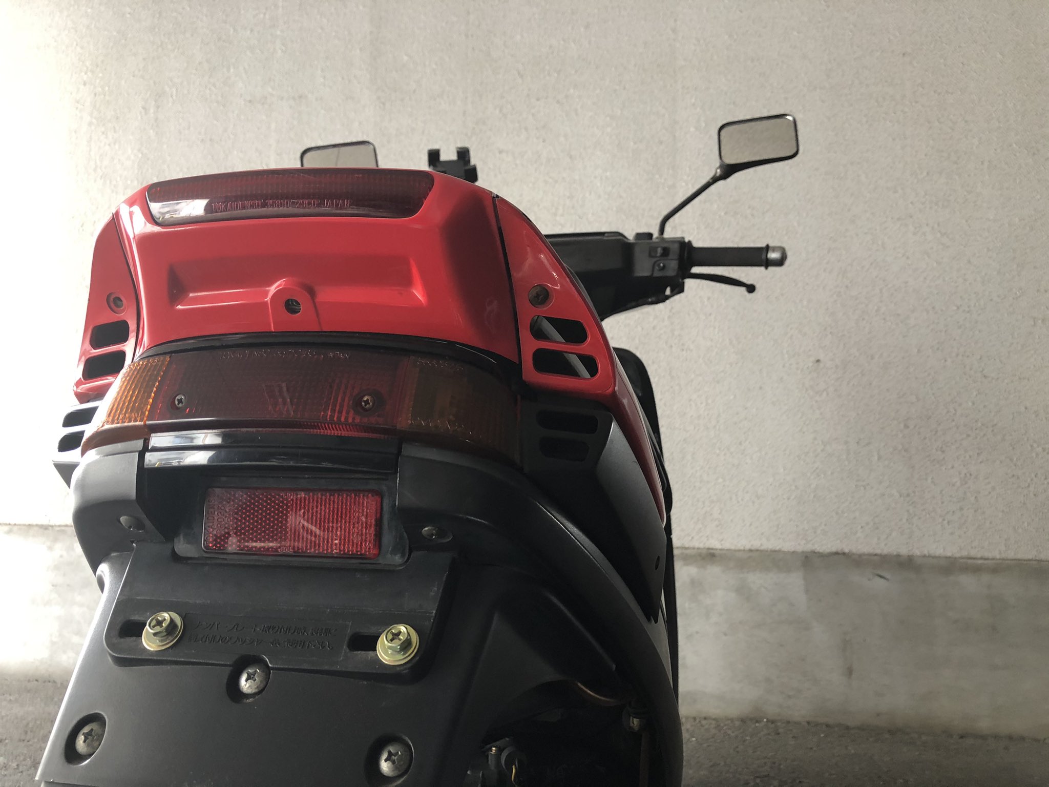 ｸﾛﾀﾞ🐈‍⬛gogo58 | 真っ黒黒ペケ出ておいでー！ #gsx250r #黒