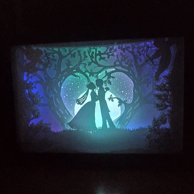SweetieGraphics's tweet image. Wedding lightbox
etsy.com/listing/796473…
#papercut #papercraft #papercuttingart #etsyfinds #shadowbox #lightbox #svg #cricut #love #EtsySocial  #silhouette #wedding #weddinggift #craftideas #diyideas #etsy
