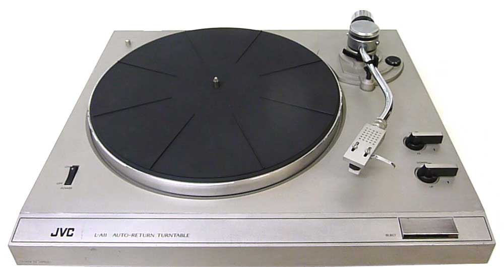TurntableBelts's tweet photo. How to replace the drive belt on a vintage JVC L-A11 vinyl turntable.
https://t.co/lpiWjJKVnT
#vinyladdict #vinyljunkie #vintagehifi #turntablebelt #drivebelt #recordplayer #turntable #recorddeck https://t.co/10ZMdyPMrr