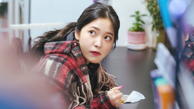 yerionly's tweet photo. yeri going from comedy to fantasy romance thriller as a ROOKIE actress https://t.co/9T68fRN03f