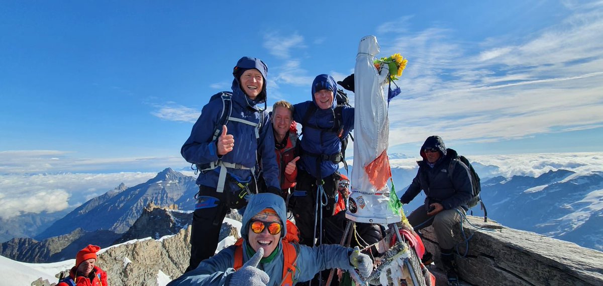 gcvreugde's tweet image. Nog aan het nagenieten van een prachtige week in de Alpen, met twee mooie beklimmingen: de Gran Paradiso (4060m) en de Mont Blanc (4810m). Wat een mooi avontuur. Met dank aan goede programma van @MountainNetwork