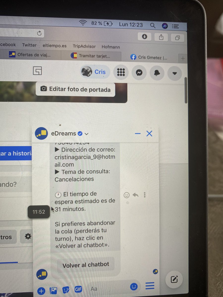 Cris9_9's tweet photo. @eDreams una hora esperando poder hablar con ustedes, varios mensajes por chat en las redes como aconsejan, varios mensajes en su pagina y ninguna contestación... como es posible? Es de vergüenza https://t.co/5D0yqOp377