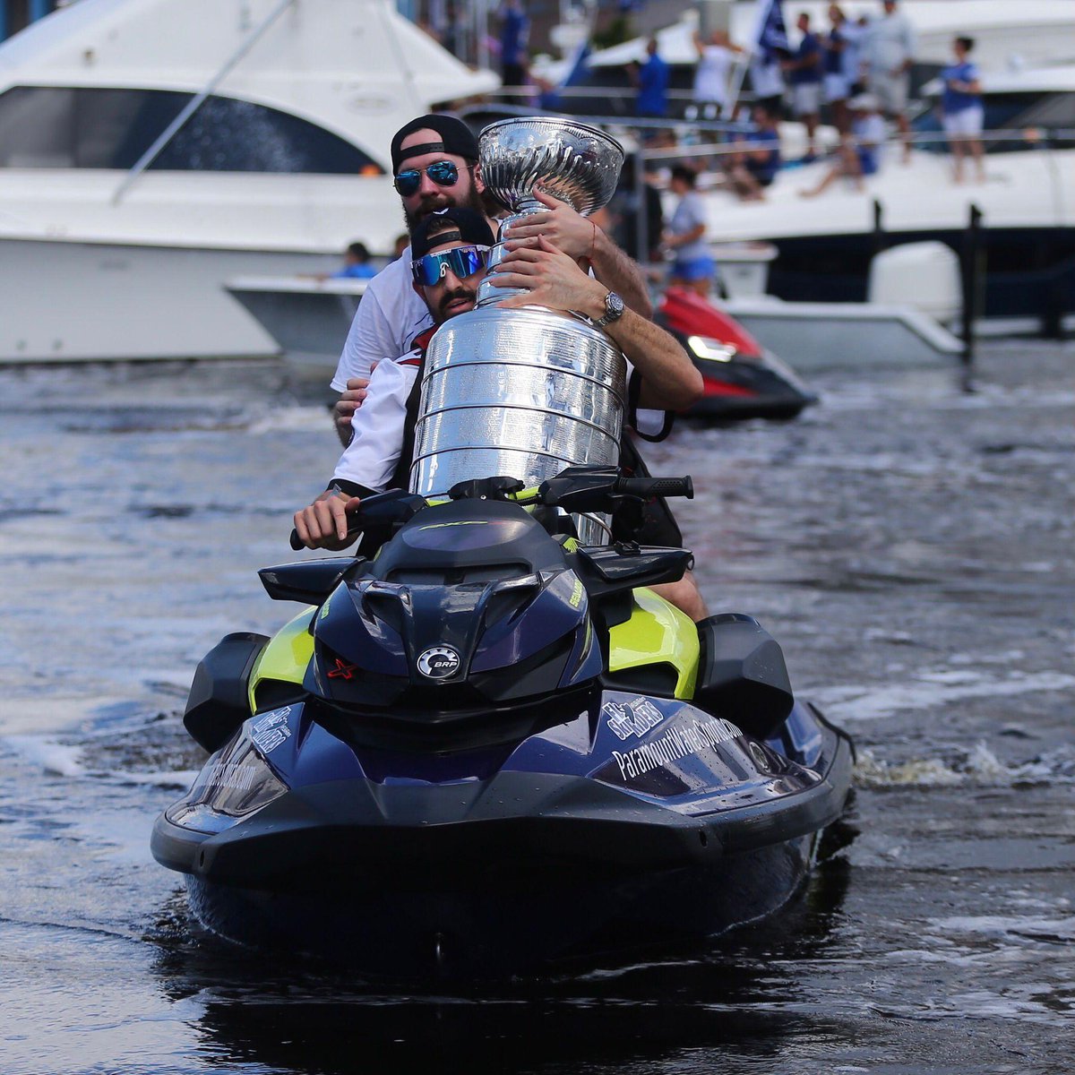 NHL tweet media
