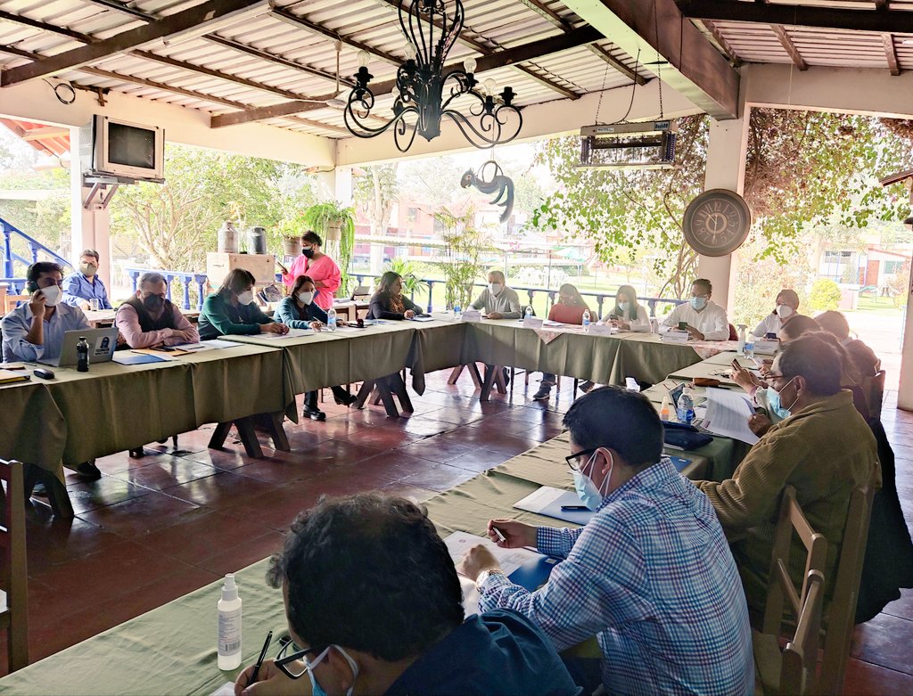 jpbancada's tweet photo. Hoy empieza nuestro primer taller de trabajo como bancada de Juntos por el Perú 🇵🇪  @IDEA_int_Peru

@EdgarReym 
@ruthlib_ 
@sigridbazan 
@RoberthoSanchez 
@chabelita2020 https://t.co/KS1HKAgS4F