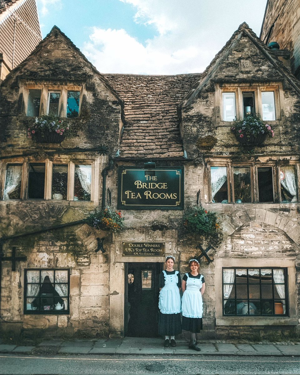 Leyla Kazim tweet media