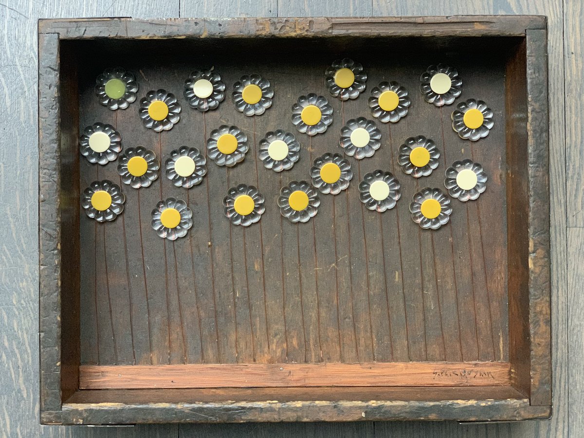 My newly finished piece is called ‘Daffodils’ I was wondering if you are a daffodil with a massive ego, does that make you a narcissisus?