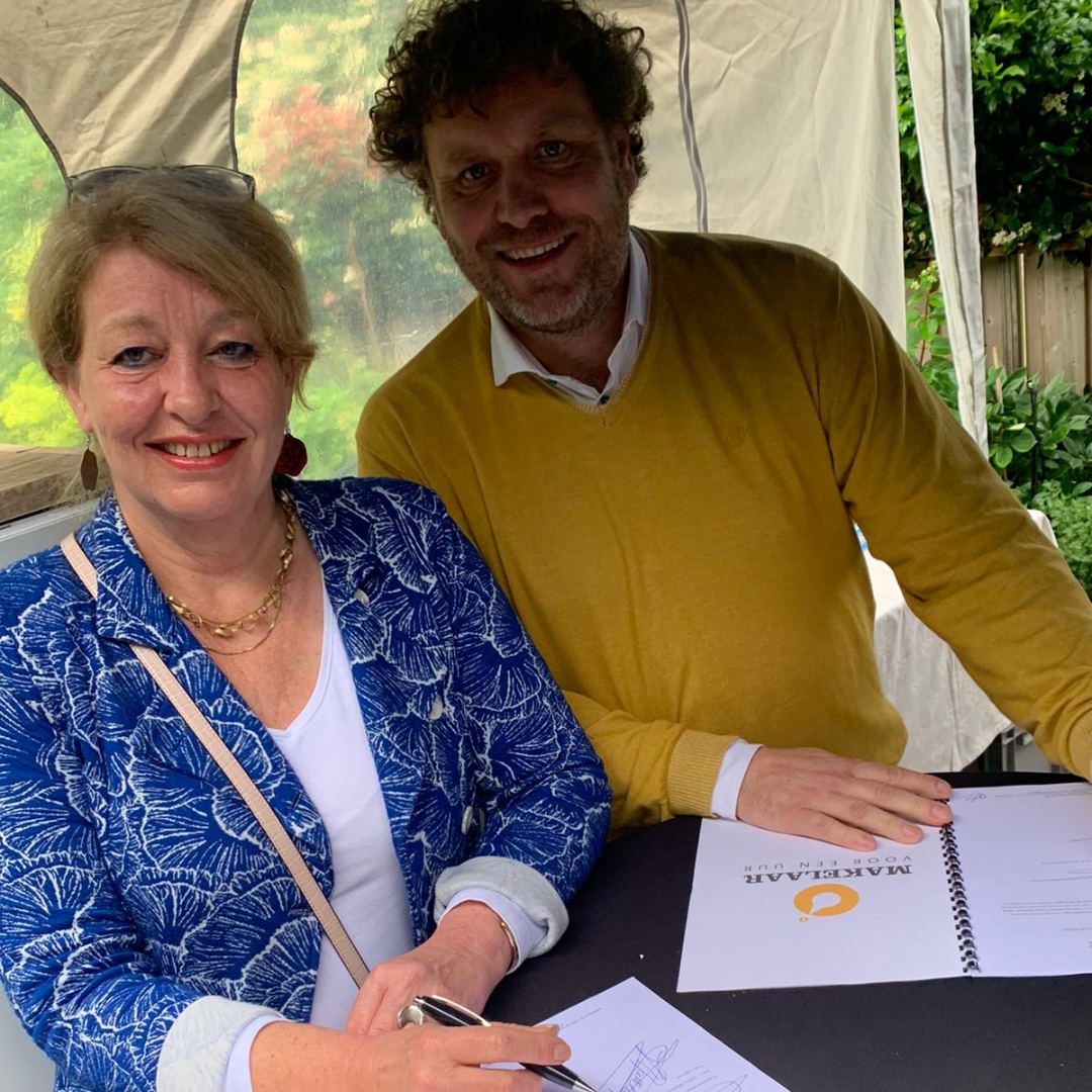 📃🖊️Sabine welkom bij Makelaar voor een uur! Sabine heeft er ontzettend veel zin in! ’Wonen’ zit in mijn bloed en hoe heerlijk om op dit gebied nu nog meer te kunnen gaan betekenen. 

Wil jij Sabine als je makelaar? Neem contact op: makelaarvooreenuur.nl/contact

#makelaar #Amersfoort