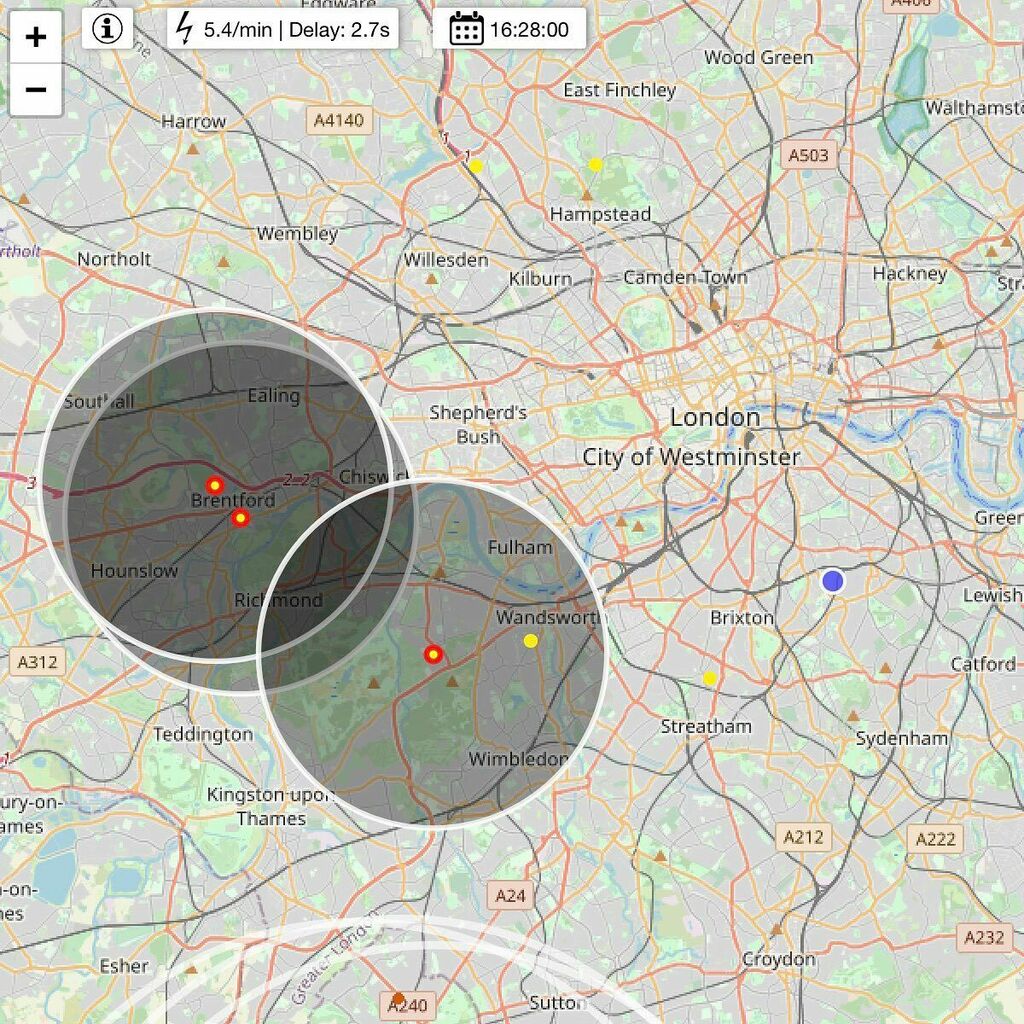 Londoners right now: lightningmaps.org gives you a real-time map of strikes, plus an expanding circle of the thunder. When the circle hits your house, you hear the rumble. It’s fun to watch instagr.am/p/CRO3So7J9o0/