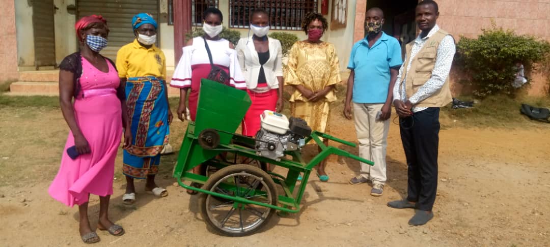 Reachoutreo's tweet photo. It just takes a little to create lasting impact in our communities.
@whatthewomensay 
@CRbuildpeace 
@sanambna 
@FESKamerun 
@CanadaCameroon 
@UKinCameroon 
@USEmbYaounde 
@OchaCameroon 
@UN_Cameroon 
@JLStalon 
@SZKhaled 
@mznaab 
@cynthiapetrigh 
@swisspeace 
@FRauCameroun https://t.co/sUoJL2LwNd