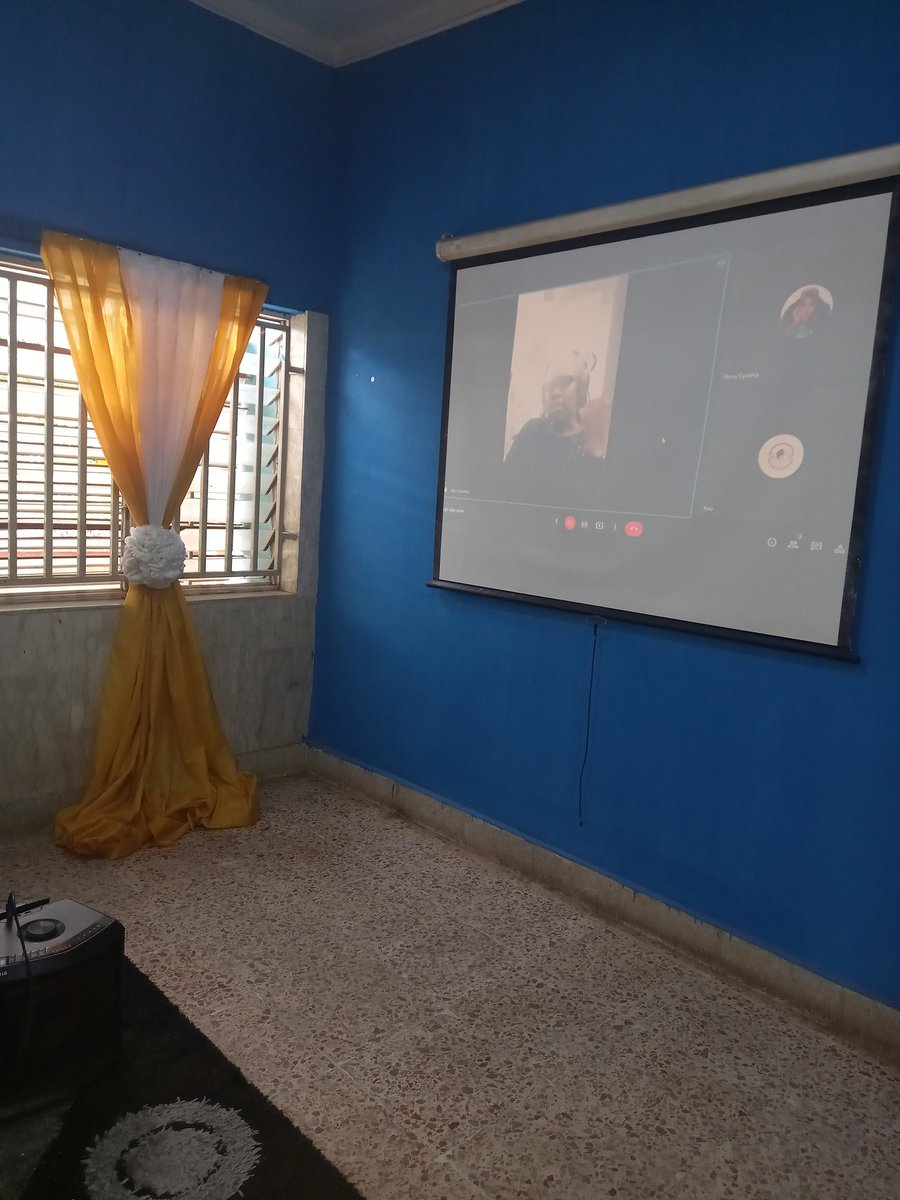 empowerhercom's tweet image. Duru Cynthia is live💥
#WomenInTech 
#EmpowerHer 
#MidTowntechHub 
#cynthiaduru