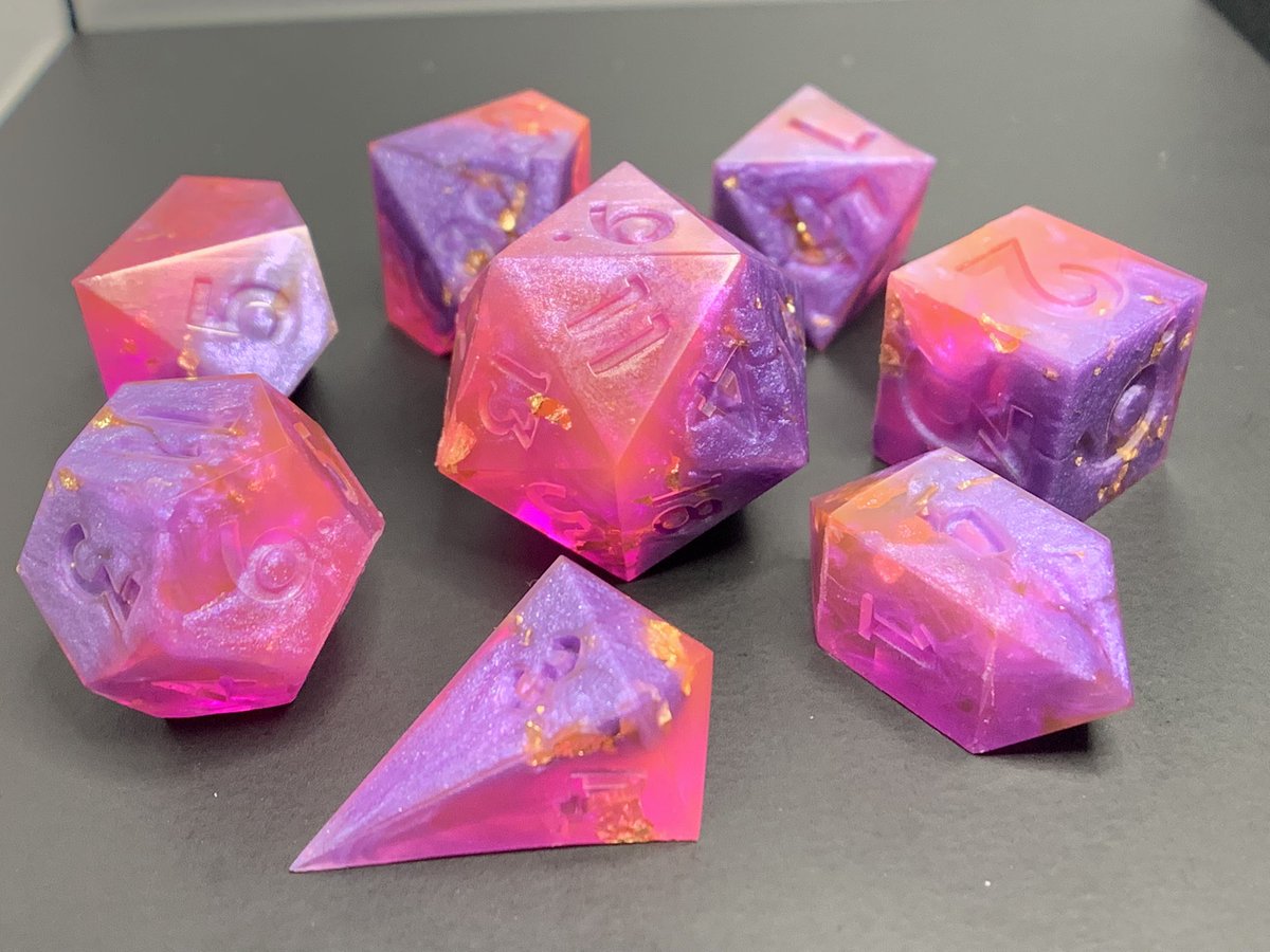 DiceDen's tweet photo. New dice sets https://t.co/ee8GwM9Xwi