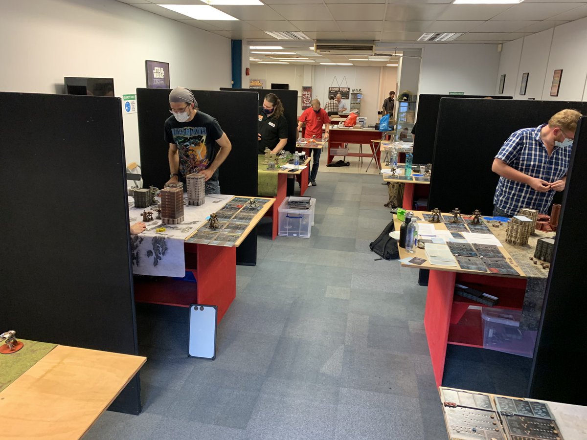 BenDavy8's tweet photo. Great weekend at @EntoymentUK for the Reactor Meltdown event. Was lucky enough to finish first which was a nice surprise. Corsair maniple of course ;-) 

Thanks to George for running the event. #AdeptusTitanicus #WarhammerCommunity #30k #gamesworkshop https://t.co/mIJxNkncLQ