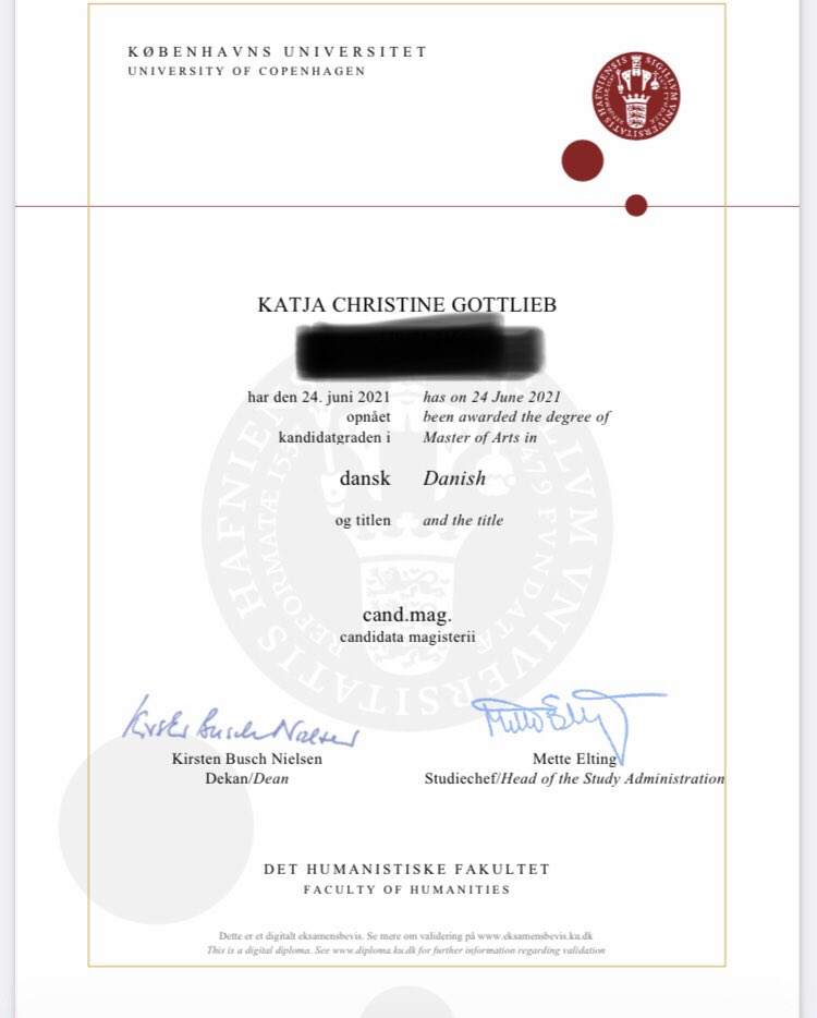 Meget taknemmelig over, at bo i et samfund, hvor jeg har haft mulighed for at videreuddanne mig. Meget smart at få tilsendt eksamensbevis i e-boks, så det ikke bliver væk. Men lidt underligt ikke at få et papir-bevis… Er det på alle uddannelser, man er gået helt væk fra det?