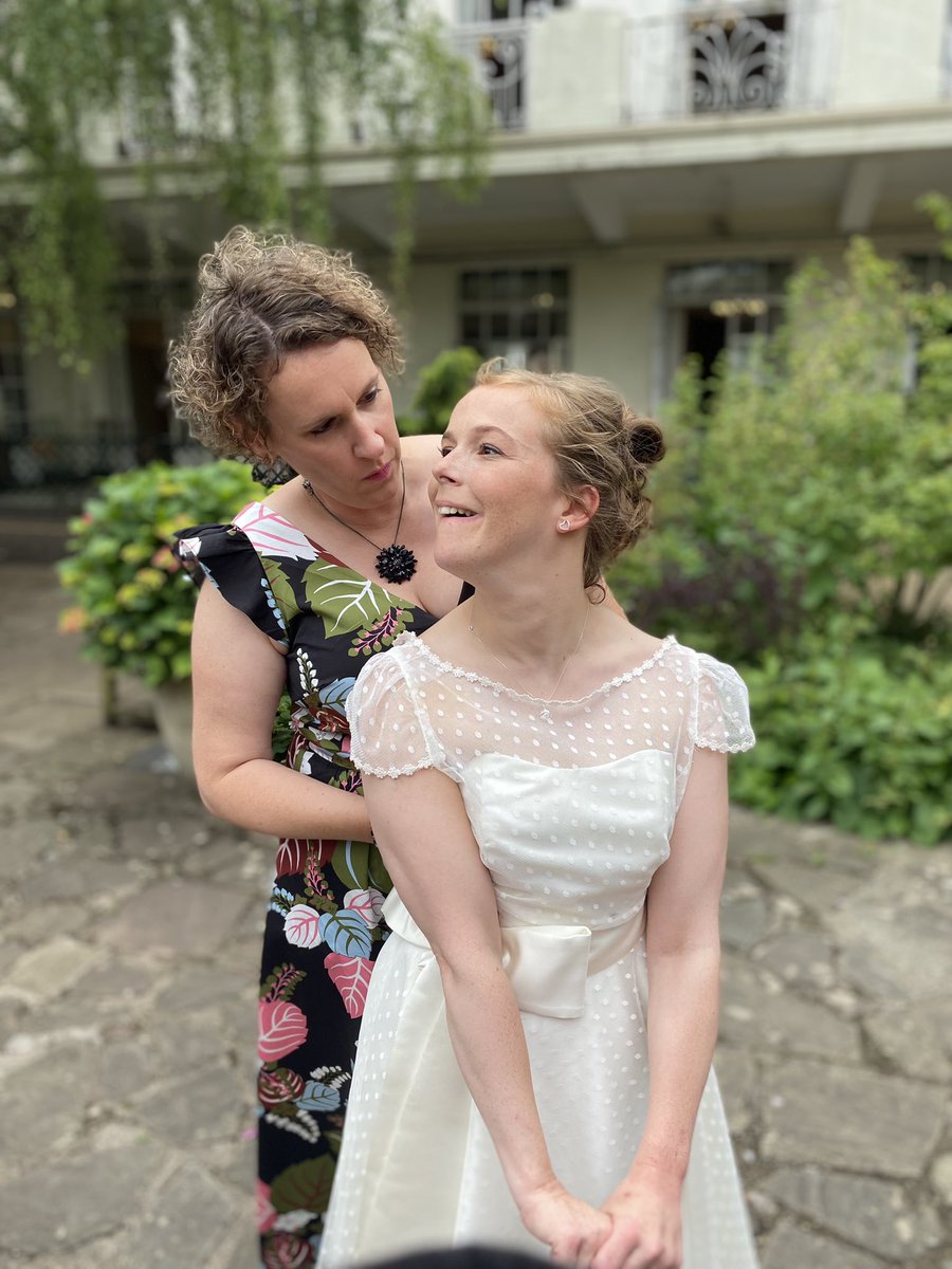 rowantreeot's tweet photo. An absolute pleasure to be part of this young ladies special day! X          https://t.co/27Fyonof2m.                 @Westcountry_CM @BanfieldAlaina https://t.co/ztdFLlnccU