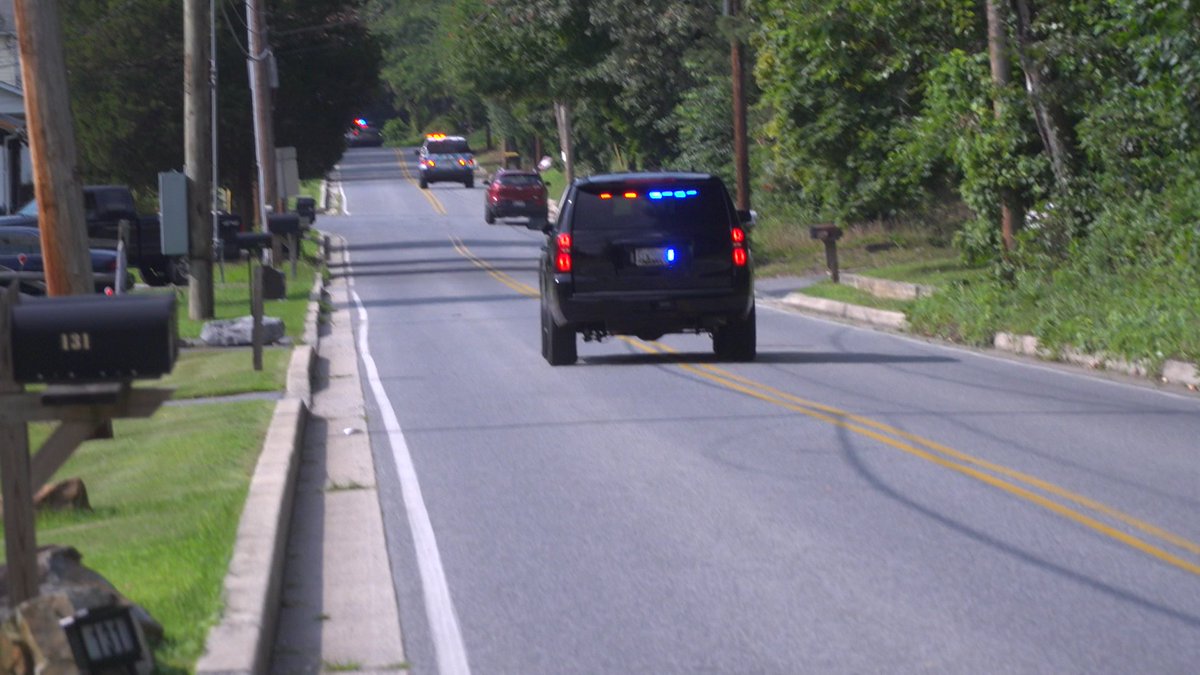 State Trooper fatally shoots man, Sheriff's deputy is wounded during "fight in progress" call.
cecil.tv/state-trooper-…