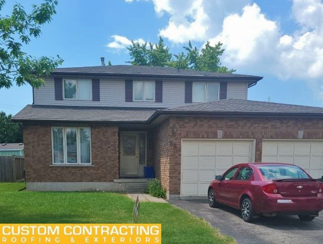 Different roofing designs and materials require different levels of maintenance. The expert roofers at Custom Contracting will evaluate your roofing system’s needs and give you a free estimate! #Customhomes #Custommade #CustomContractinginc #GAF #Roofing #RoofReplacement