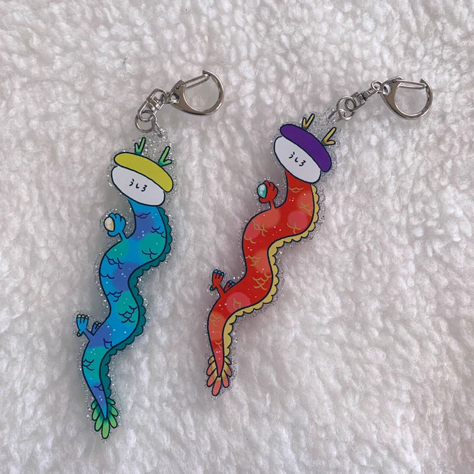 大おしゅし展フォーエバーのグッズ紹介その②
❤️‍🔥大おしゅし展フォーエバーロゴアクリルキーホルダー(片面印刷)/800円+税
❤️‍🔥ドラゴンアクリルキーホルダー(ラメ入り、両面印刷)/2種類、各1200円 