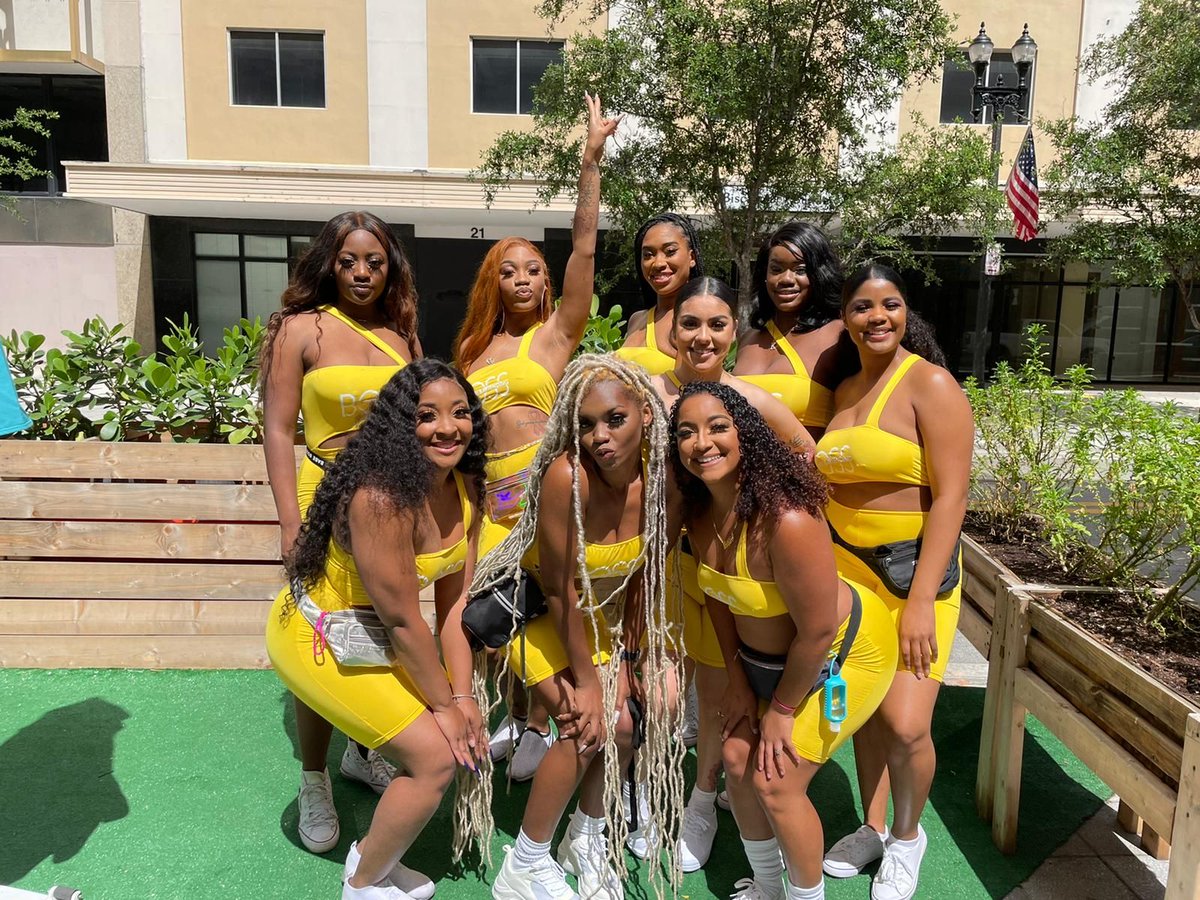 bbbartending's tweet image. ‼️🚨 ITS THAT TIME AGAIN 🚨‼️

#BOSSBabes 💕✨ Are NOW HIRING ‼️⁣
⁣
Qualifications: ⁣
✨Must Be 21 and Older to Apply⁣
✨Located in South Florida 🌴⁣

Do you have what it take to be a BossBabe 👀? If So Click The Link In Bio