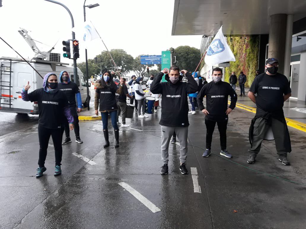 ATEPSA_Nacional's tweet photo. 📢📢📢 Estamos en Aeroparque!

#LoEsencialEsInvisibleALaEANA https://t.co/Od9Nau52rs