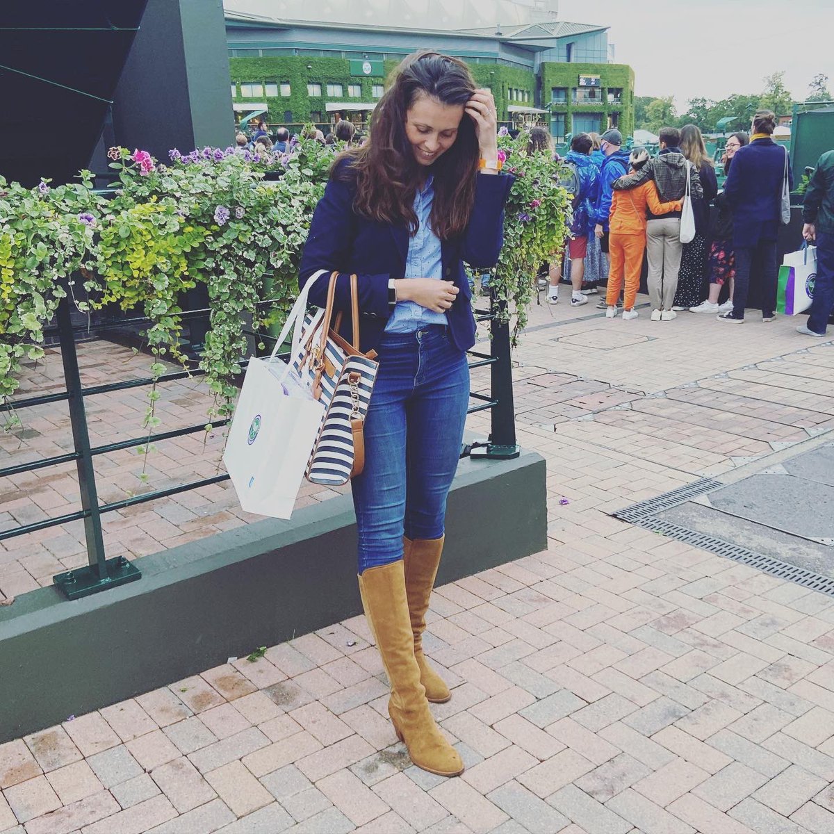 fionaberry4's tweet photo. Had the best day at #Wimbledon last week despite the rain! Cant wait for @greatyorkshow this week 🚜 !!#BritishSummer #yorkshire #GreatYorkshireShow https://t.co/A4tGLNti5P