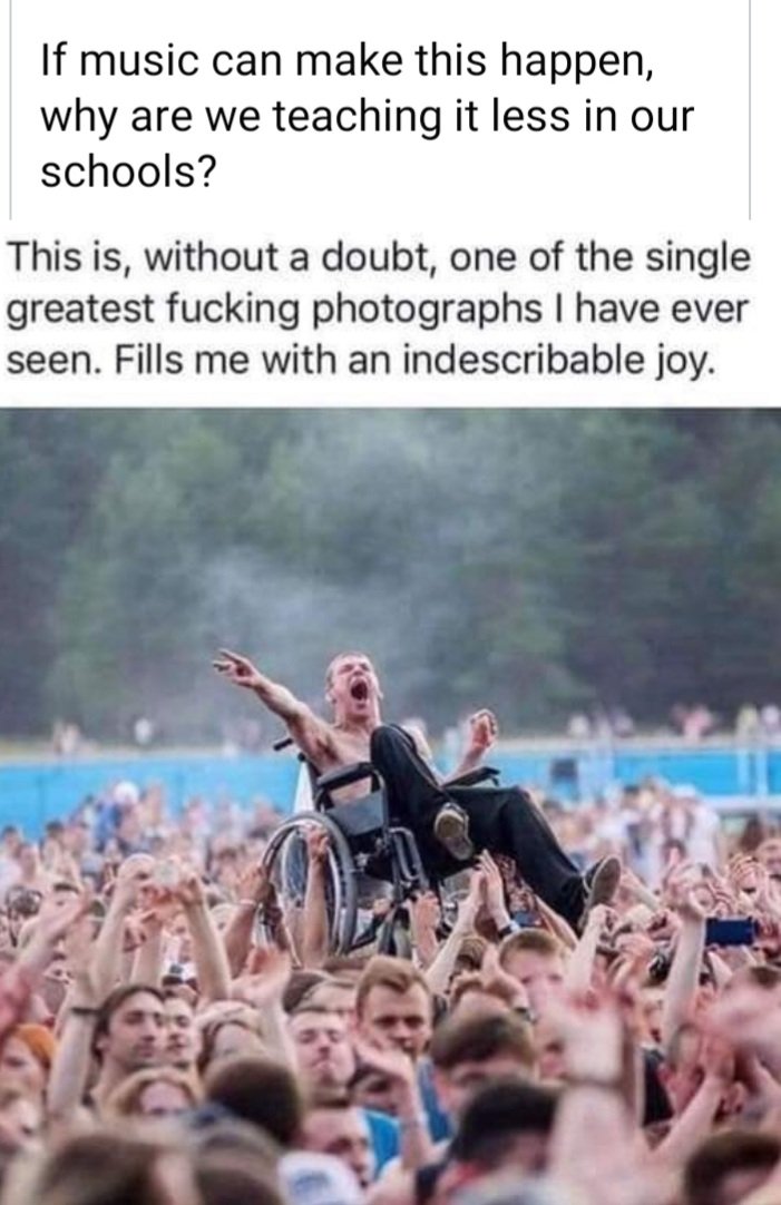 anmo75's tweet photo. @AnneMarie Love is Being Kind to one another!!!🥰
Love this photo https://t.co/Ue0nSZI0B9