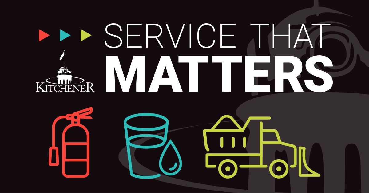 CityKitchener's tweet photo. Despite changing staff levels &amp; work practice due to COVID-19, City staff are working hard to maintain grass cutting at #KitchenerParks to keep them safe &amp; usable for the community. We appreciate your patience as we continue to provide #ServiceThatMatters in #Kitchener. https://t.co/K3lJzPGMqi