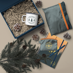 gobrandspirit's tweet photo. The Happy Camper Kit isn't just for the outdoorsy type. This branded kit makes a fantastic business gift to new employees or clients. More info here: https://t.co/EUv4bzURX5 
--
#brandedkit #marketingstrategy #corporategifts https://t.co/1p5uiqhW3X