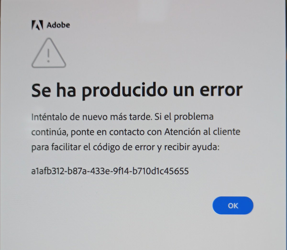 Así como cuando <a href="/Adobe/">Adobe</a> <a href="/creativecloud/">Adobe Creative Cloud</a> no quieren que trabajes un lunes 😬