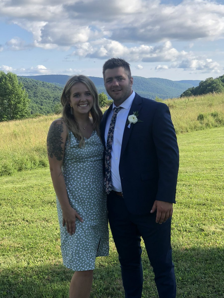 TOMmac_12's tweet photo. Great time in  New York. Congrats to the newly weds @zoeraecohen and @dillontconnell thanks for letting us be a part of it. https://t.co/AysjUHXAXW