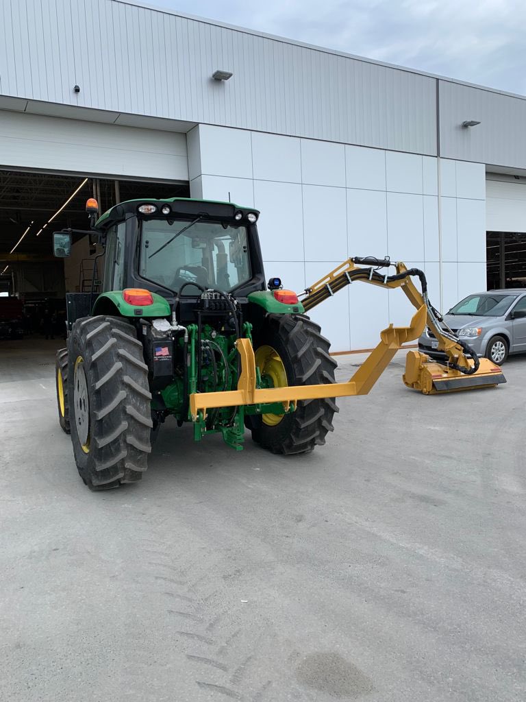colvoyequipment's tweet photo. Happy Monday everyone! This week, weβd like to review some of our recent sales!
Just recently, we delivered this Tiger Mowers Bengal 22β boom arm & a 63β grass flail head to the City Of @quintewest!
Thanks for choosing Colvoy! We appreciate your business! #boommower #flailmower https://t.co/n6nxm3Hrlo