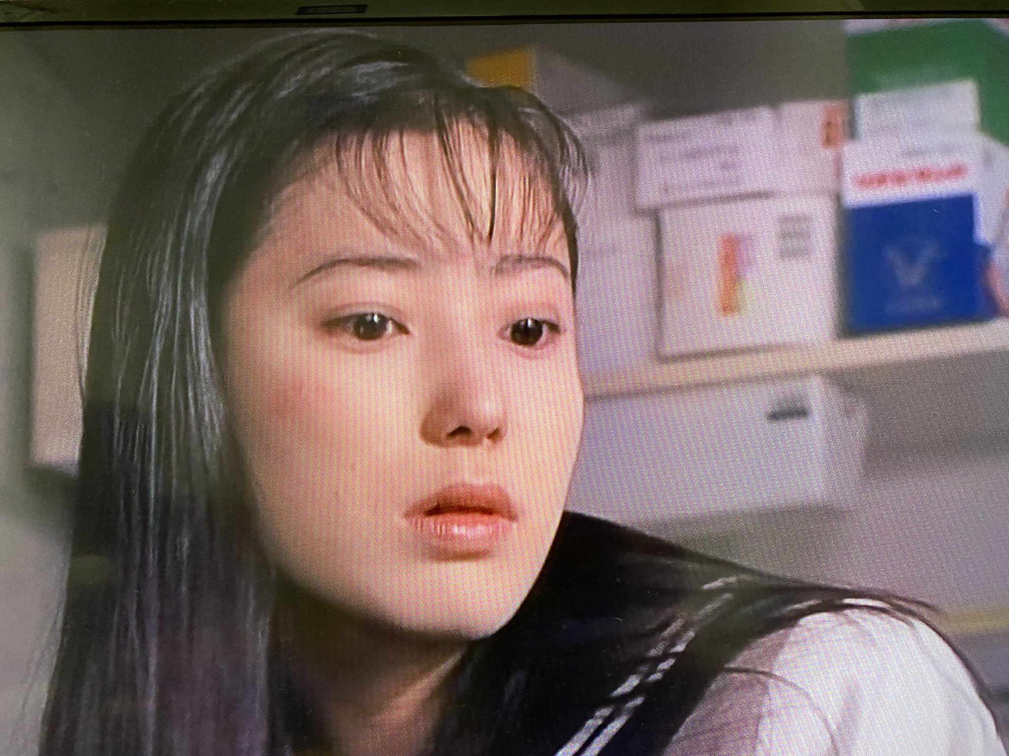 Twitter 上的 えぬ 何気なくテレビ神奈川つけたらイグアナの娘やってる 菅野美穂も草刈正雄も若いなー T Co Fvgjn6tpgu Twitter