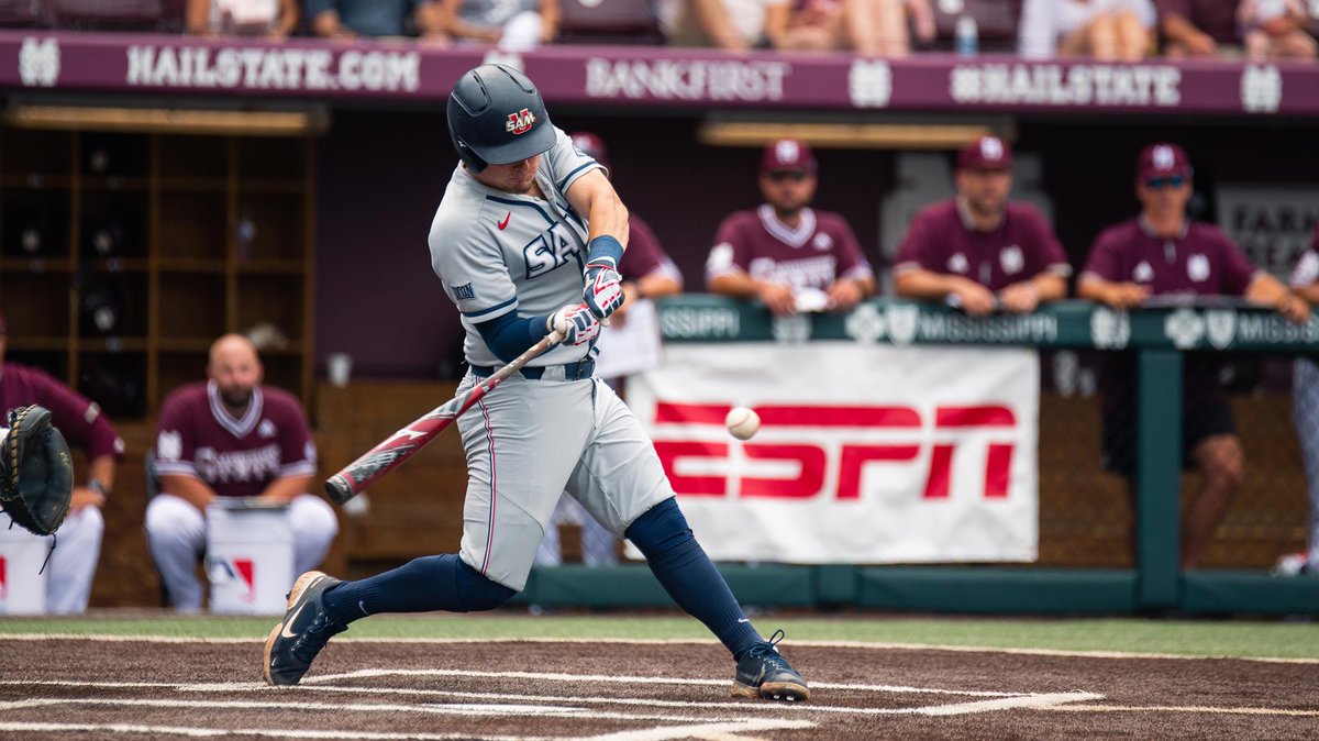 The newest addition to <a href="/LSUCoachJ/">Jay Johnson</a>'s baseball squad <a href="/tmac_2566/">Tyler McManus</a> is LIVE NOW!

TUNE IN(youtu.be/Sxr64ZpjwQQ)