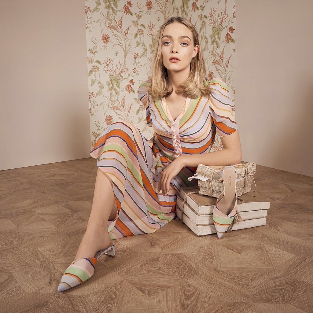 ldnsamplesales's tweet photo. #LKBennett #SampleSale

WHEN:
13th - 15th July 2021 (9am - 7pm)

Last entry will be 30 minutes before the sale closes. 

WHERE:
The Music Rooms, 26 S Molton Ln, Mayfair, London W1K 5LF

TELL ME MORE:
Expect a selection of past season womenswear stock with up to 70% off Retail! https://t.co/MGOj7GCsqO