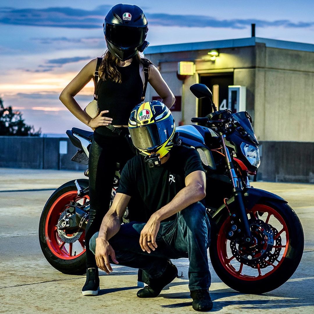 CardoSystems's tweet photo. #MondayMotivation with Lali and Eric, staying connected with the PACKTALK Bold and the FREECOM4+
📸 IG: @itsme_ericb @anti_parallali
🎧 #PACKTALKBold #FREECOM4Plus
🔵
🔵
🔵
#Cardosystems #AskForCardo #CardoFam #agvhelmets #yamahamt07 https://t.co/Oj3IxKW9nz