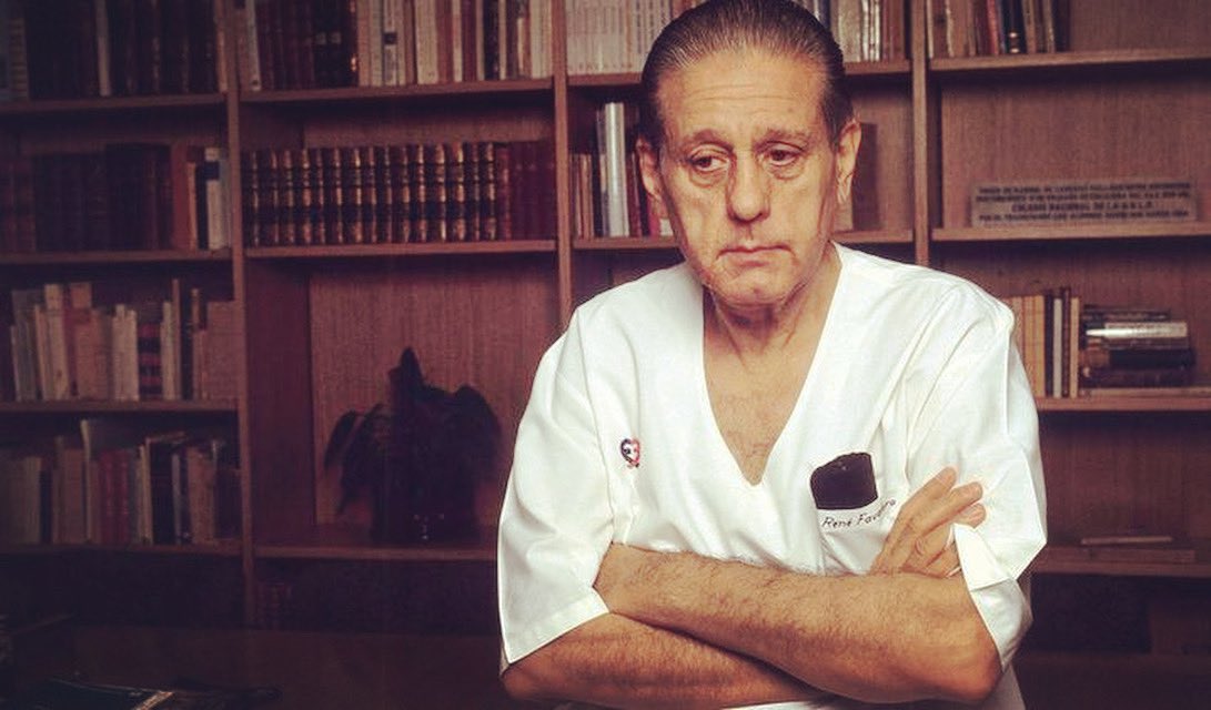 ManesF's tweet photo. El último prócer. El argentino más importante del siglo XX. El modelo que tenemos que mostrar a las nuevas generaciones. https://t.co/FJWuu2DPHz