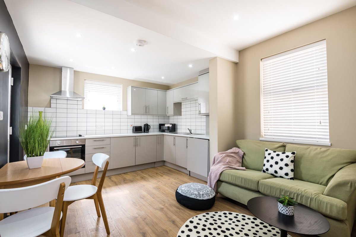 bdsdecorating's tweet photo. • COMPLETED FULL INTERNAL DECORATION TO A HMO STUDENT ACCOMMODATION IN LIVERPOOL • #bdsdecorating #paintinganddecorating #northwest #liverpool #studentaccommodation #internaldecoration https://t.co/EfdiHEuUwv