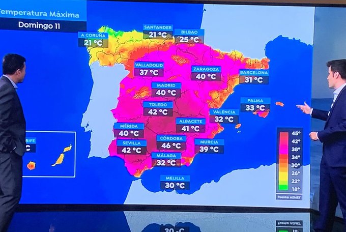 Creo que ha sido el primer finde semana que España entera ha entendido el calor que hace en Sevilla en verano, ¿ahora entendéis la siesta andaluza?🥵