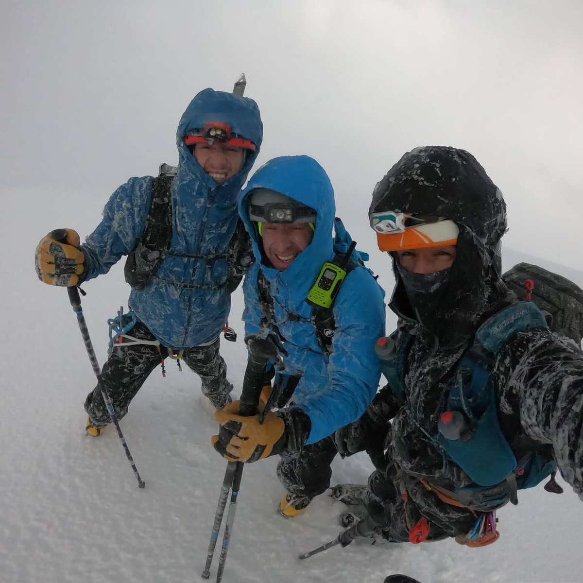 Cunado vamos a una montaña sabemos que la última palabra tiene la montaña, siempre debemos estar abiertos a tomar decisiones no planificadas en el momento, gracias Cayambe.
<a href="/petzlenecuador/">Dotalturas / Petzl Ecuador</a> <a href="/MovistarEC/">Movistar Ecuador</a> 
#movistaraventurateam