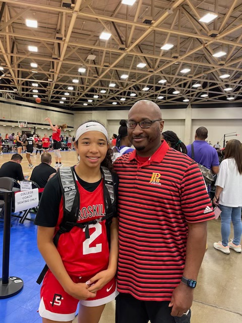 Morgan2Davis's tweet photo. it was great getting to see @LadyCards_Bball  Coach John this week.Thanks for always supporting! https://t.co/ReNgUedMiG