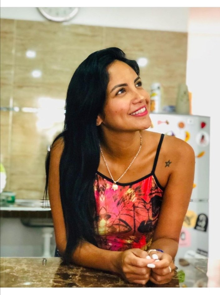 John kelvin prisión preventiva x golpear a su esposa. Mariella víctima de femenicidio y el presunto asesino libre x las calles de chiclayo manejando después q en el 2013 Mato a 4 personas ebrio y tuvo menos de 2 años en prisión, sigue con licencia p conducir es el dueño de cix.